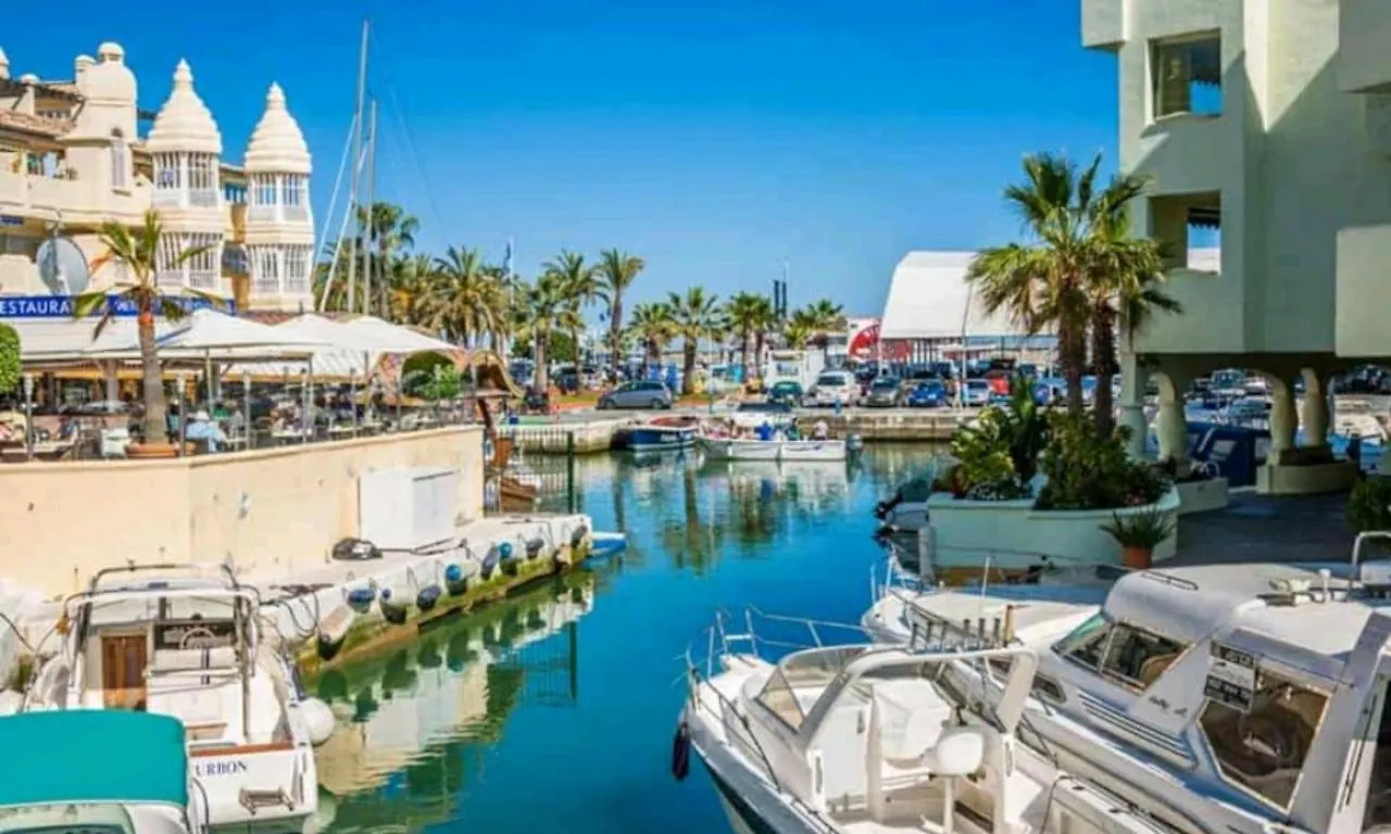 Benalmadenapartments Albatros Beach Club 0*, Benalmadena Spain